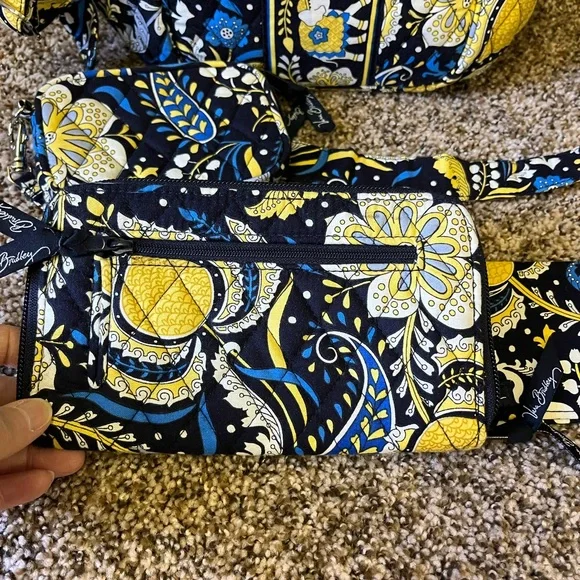 Vera Bradley crossbody, checkbook, wallet, tech holder - Picture 7 of 11